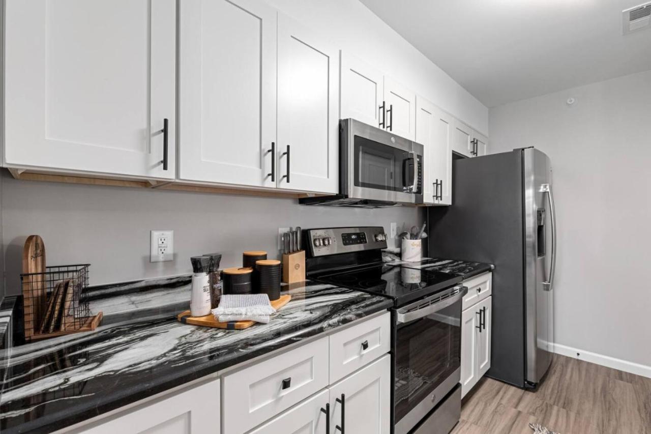 New Luxe 3br Downtown Fay Unit D * Fayetteville